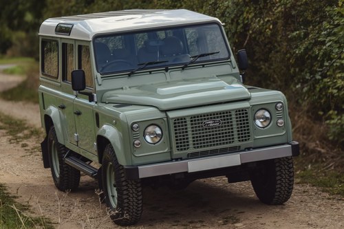 2015 Land Rover Defender 110 Heritage Kaufen Bei