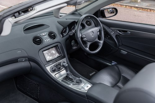 2006 Mercedes-Benz R230 SL500 For Sale (picture 28 of 144)