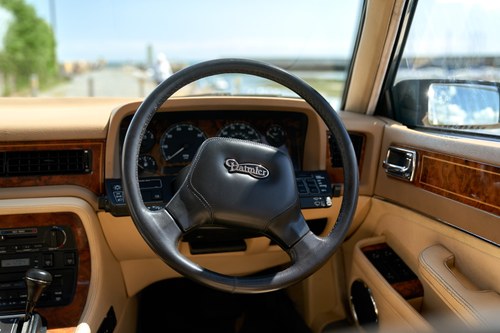 1991 Daimler XJ40 Te koop (foto 34 van 146)