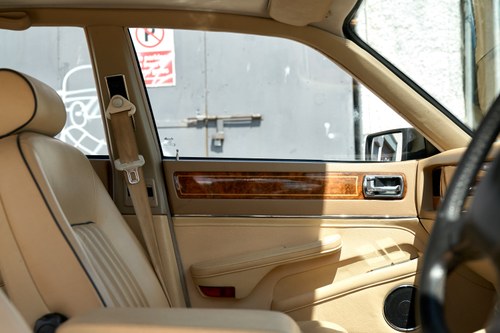 1991 Daimler XJ40 Te koop (foto 65 van 146)