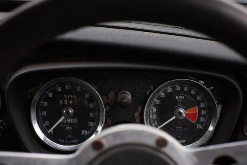 1974 MGB GT In vendita (immagine 32 di 138)