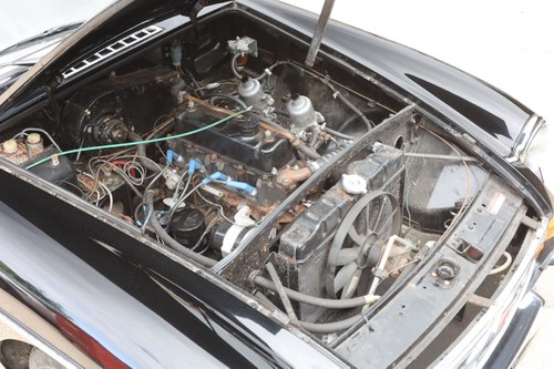 1974 MGB GT In vendita (immagine 98 di 138)