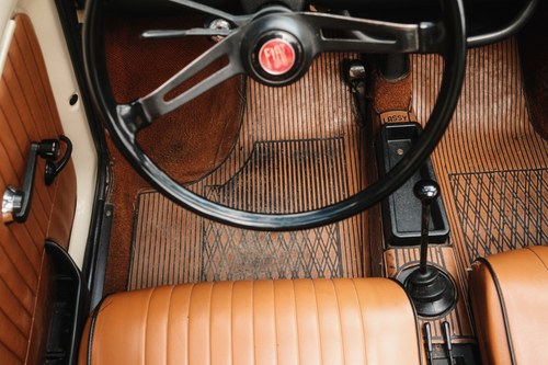 1972 Fiat 500L zum Verkauf (Bild 22 von 90)