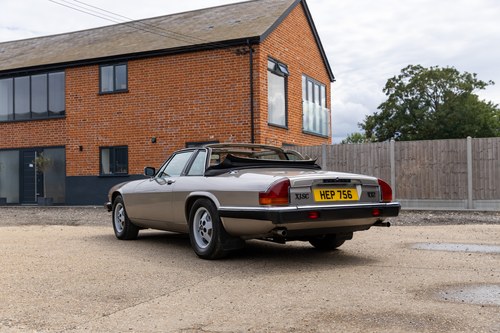 1987 Jaguar XJ-SC V12 à venda (imagem 27 de 193)