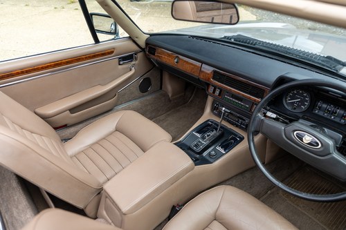 1987 Jaguar XJ-SC V12 à venda (imagem 36 de 193)