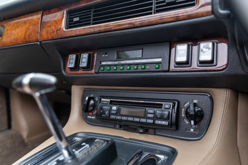 1987 Jaguar XJ-SC V12 à venda (imagem 45 de 193)