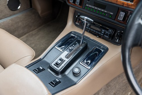 1987 Jaguar XJ-SC V12 à venda (imagem 50 de 193)