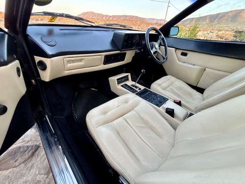 1983 Ferrari Mondial QV In vendita (immagine 50 di 175)