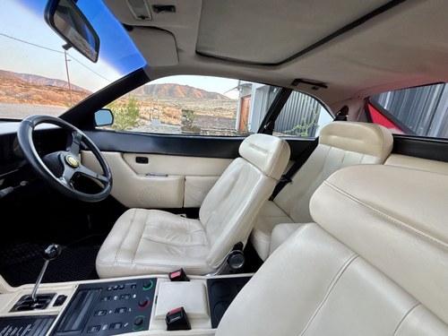 1983 Ferrari Mondial QV In vendita (immagine 56 di 175)