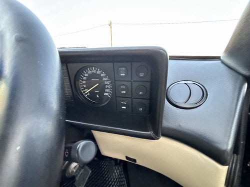 1983 Ferrari Mondial QV In vendita (immagine 71 di 175)