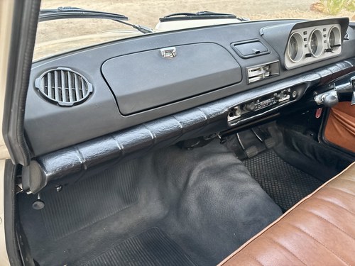 1973 Peugeot 404 Deluxe Pickup 1600 à vendre (picture 35 of 136)