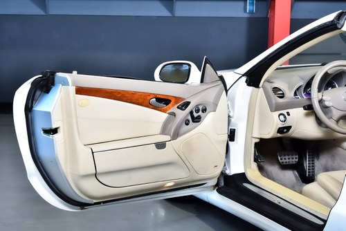 2003 Mercedes-Benz R230 SL500 5,0L V8 Convertible For Sale (picture 29 of 70)