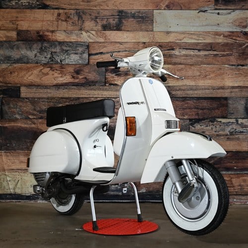 2011 LML – PX150E Replica (150cc) à vendre (picture 8 of 11)