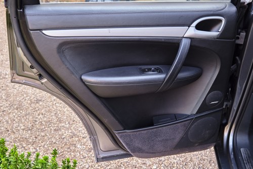 2009 Porsche Cayenne S à venda (imagem 141 de 381)