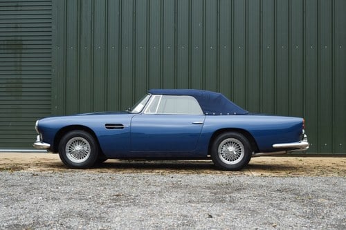 1963 Aston Martin DB4 Series V Convertible En venta (imagen 27 de 179)