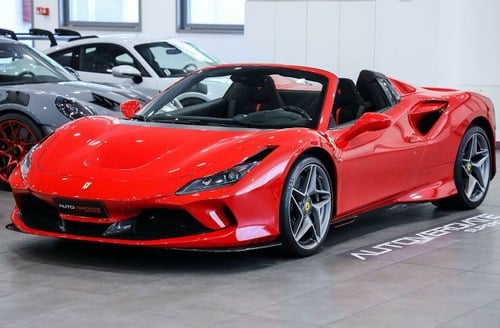 2020 Ferrari F8 Spider A vendre