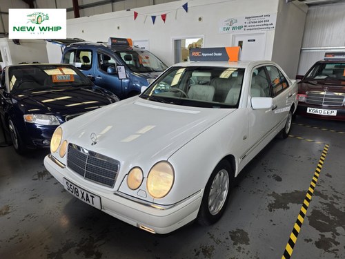 1998 Mercedes-Benz E Class 2.0 E200 Elegance Saloon 4dr Petrol Au VERKAUFT