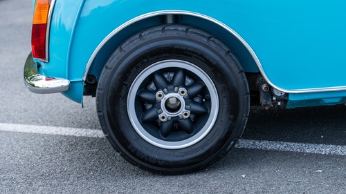 MAO - 1970 Mini Clubman Restomod (1.6-litre 16v Twincam) à venda (imagem 15 de 210)