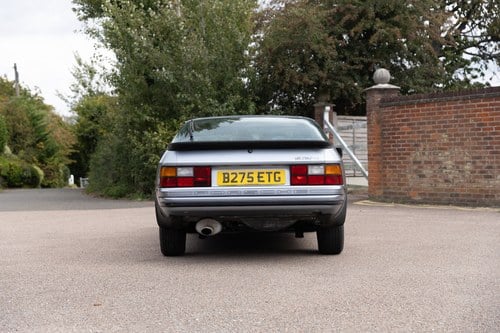 1984 Porsche 924 zum Verkauf (Bild 12 von 301)