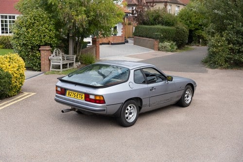 1984 Porsche 924 zum Verkauf (Bild 19 von 301)