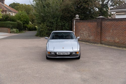 1984 Porsche 924 zum Verkauf (Bild 21 von 301)