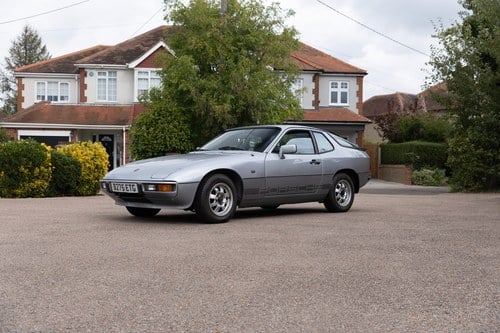 1984 Porsche 924 zum Verkauf (Bild 23 von 301)