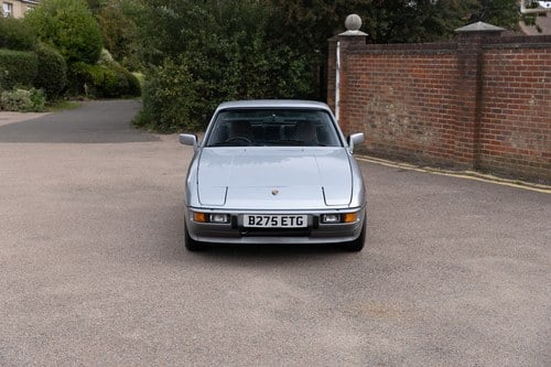 1984 Porsche 924 zum Verkauf (Bild 26 von 301)