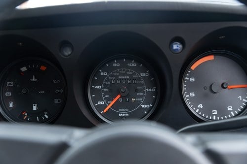 1984 Porsche 924 zum Verkauf (Bild 40 von 301)