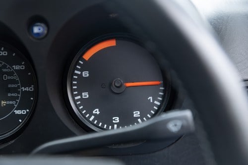 1984 Porsche 924 zum Verkauf (Bild 48 von 301)