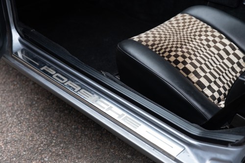 1984 Porsche 924 zum Verkauf (Bild 64 von 301)