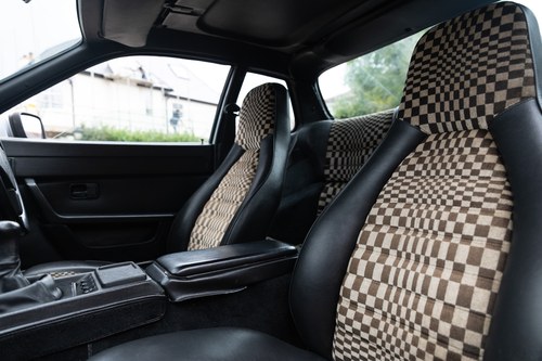 1984 Porsche 924 zum Verkauf (Bild 68 von 301)