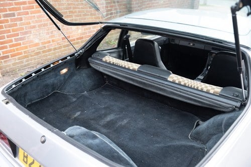1984 Porsche 924 zum Verkauf (Bild 96 von 301)
