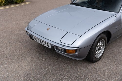 1984 Porsche 924 zum Verkauf (Bild 166 von 301)