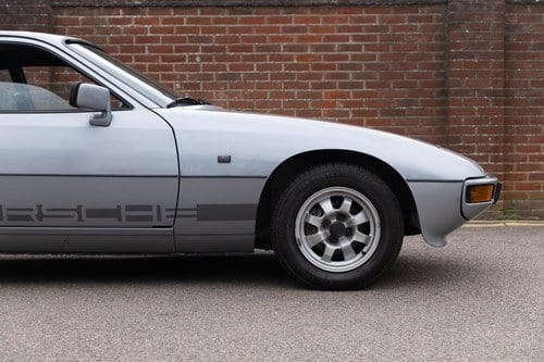 1984 Porsche 924 zum Verkauf (Bild 206 von 301)