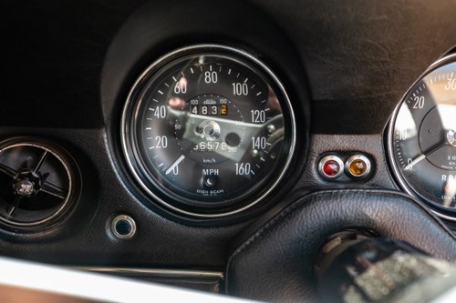 1972 Jensen Interceptor MkIII In vendita (immagine 52 di 270)