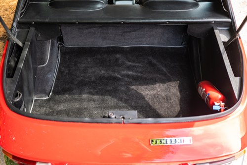 1972 Jensen Interceptor MkIII In vendita (immagine 113 di 270)