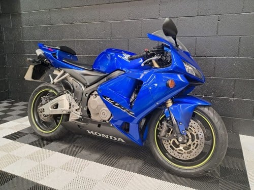 2005 HONDA CBR600RR En Venta