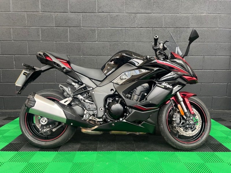 2023 KAWASAKI Ninja 1000SX