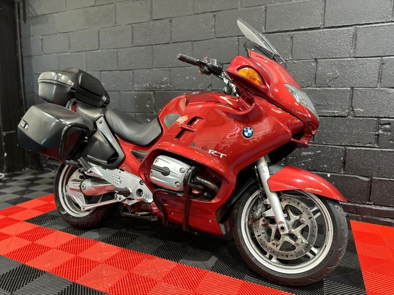 2003 BMW R1150RT Red Automatic Right Hand Drive in United Kingdom