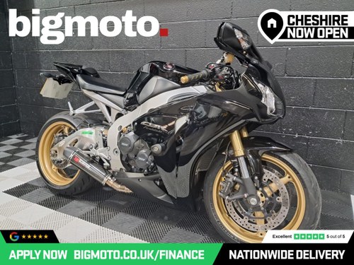 2012 HONDA CBR1000RR FIREBLADE FINANCE SPECIALISTS APPLY NOW À venda