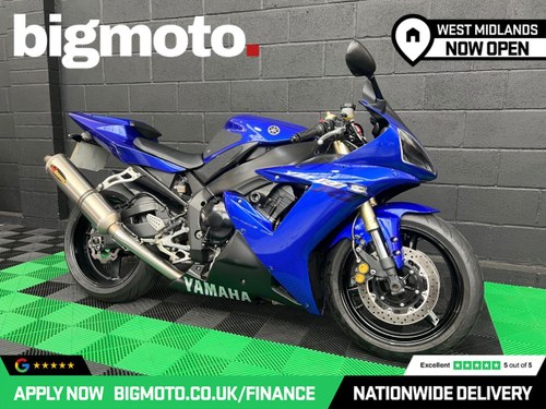 2002 Yamaha YZF R1 Blue Manual Right Hand Drive in United Kingdom