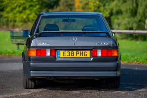 1988 Mercedes-Benz 190E 2.3-16V W201 zum Verkauf (Bild 9 von 167)