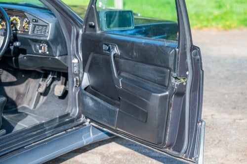1988 Mercedes-Benz 190E 2.3-16V W201 zum Verkauf (Bild 29 von 167)