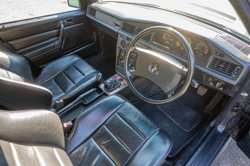 1988 Mercedes-Benz 190E 2.3-16V W201 zum Verkauf (Bild 40 von 167)