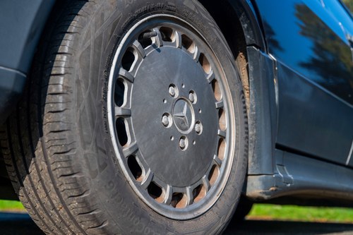 1988 Mercedes-Benz 190E 2.3-16V W201 zum Verkauf (Bild 141 von 167)