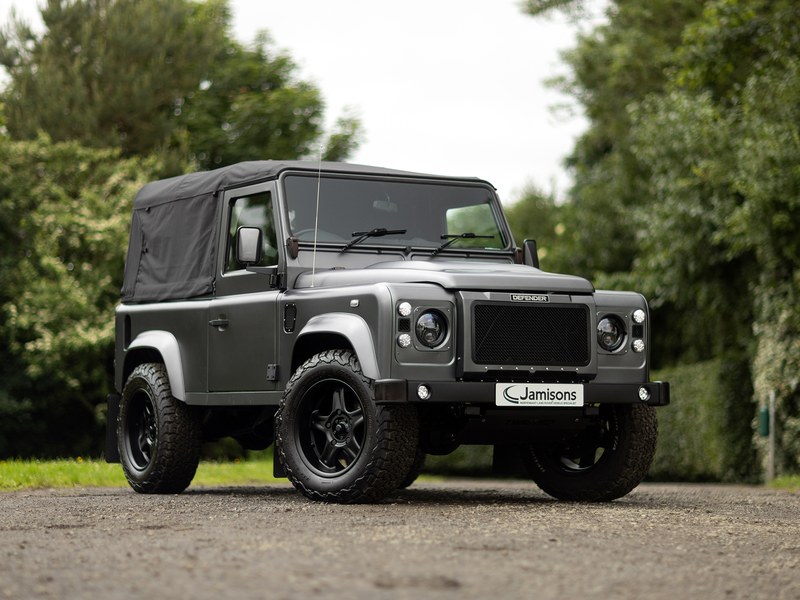 Land Rover Defender 90/110 capot et ailes 2 mm plaque à damier Land Rover Defender 90/110 capot et ailes 2 mm plaque à damier