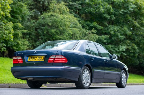 2000 Mercedes-Benz E240 Elegance W210 Te koop (foto 12 van 195)