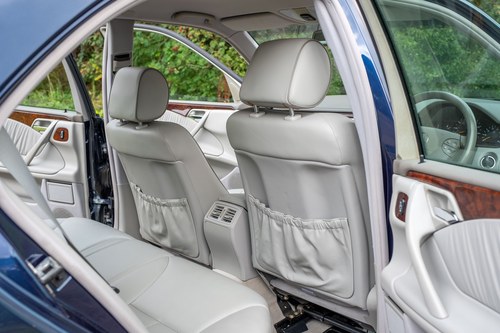 2000 Mercedes-Benz E240 Elegance W210 Te koop (foto 44 van 195)