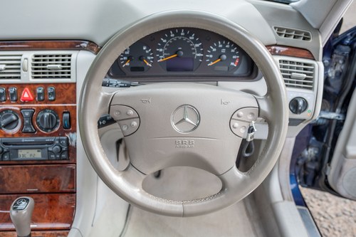 2000 Mercedes-Benz E240 Elegance W210 Te koop (foto 65 van 195)