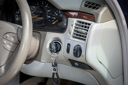 2000 Mercedes-Benz E240 Elegance W210 Te koop (foto 75 van 195)